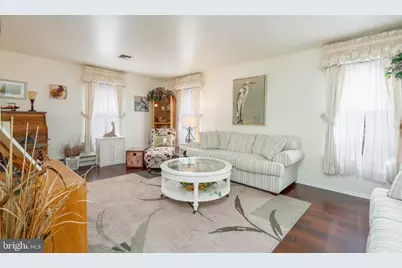 186 Dorchester Drive, Southampton, NJ 08088 - Photo 4