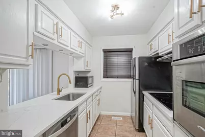 36 Eden Rock Lane, Willingboro, NJ 08046 - Photo 4