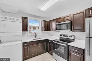 19-1 Florence Tollgate Pl, Florence, NJ 08518 - Photo 18