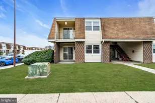 19-1 Florence Tollgate Pl, Florence, NJ 08518 - Photo 38