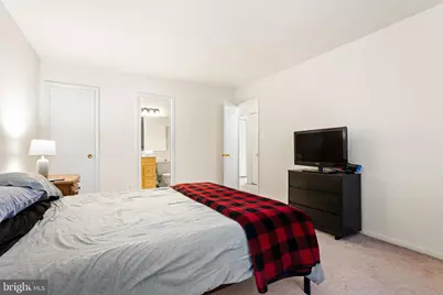 2147 Harbour Drive, Palmyra, NJ 08065 - Photo 10