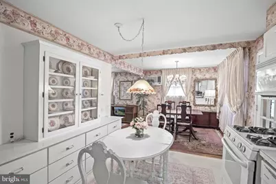 59 N Chester Avenue, Delran, NJ 08075 - Photo 6