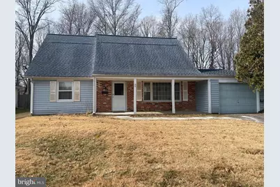 86 E River Drive, Willingboro, NJ 08046 - Photo 1