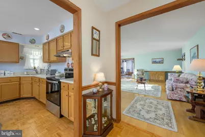 679 Cascade Drive S, Mount Laurel, NJ 08054 - Photo 4