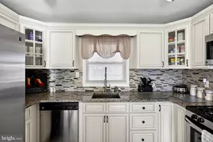 77 Harrington Cir, Willingboro, NJ 08046 - Photo 18