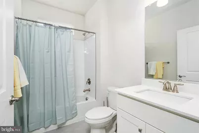 121 Congressional Court, Moorestown, NJ 08057 - Photo 6