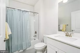 121 Congressional Ct, Moorestown, NJ 08057 - Photo 6