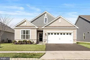 121 Congressional Ct, Moorestown, NJ 08057 - Photo 1