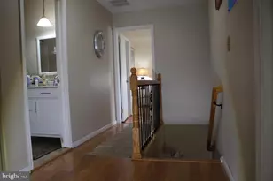 219 Meadow Dr, Mount Laurel, NJ 08054 - Photo 58