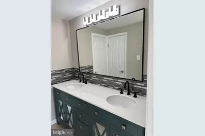 2 Ruscombe Court, Willingboro, NJ 08046 - Photo 8