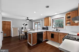 15 Circle Dr, Moorestown, NJ 08057 - Photo 10