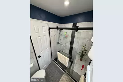 27 Middleton Lane, Willingboro, NJ 08046 - Photo 4