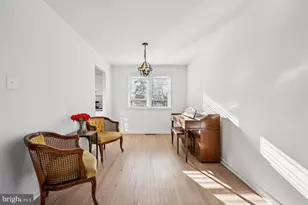 2211 Chestnut Hill Dr, Cinnaminson, NJ 08077 - Photo 8