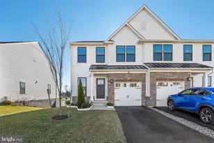 12 Sage Wy, Mount Laurel, NJ 08054 - Photo 2