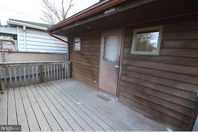 105 Thompson Street, Burlington, NJ 08016 - Photo 22