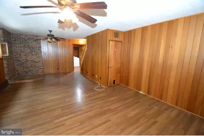 105 Thompson Street, Burlington, NJ 08016 - Photo 4