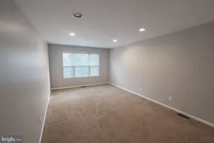 40 Compass Cir, Mount Laurel, NJ 08054 - Photo 10