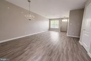 40 Compass Cir, Mount Laurel, NJ 08054 - Photo 4