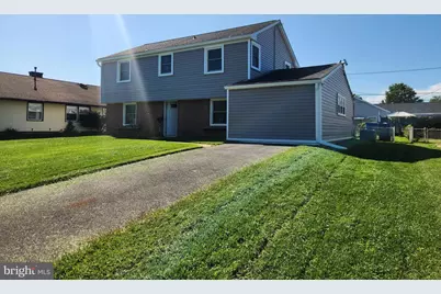 36 Midfield Lane, Willingboro, NJ 08046 - Photo 2