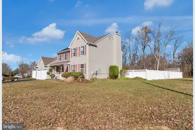 101 Windmere Court, Bordentown, NJ 08620 - Photo 4