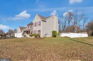 101 Windmere Ct, Bordentown, NJ 08620 - Photo 4