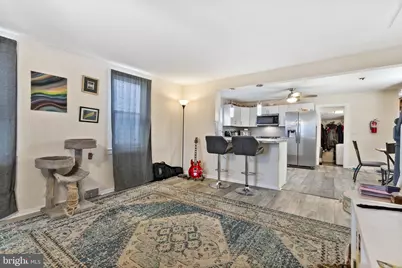 111 Thompson Street, Burlington, NJ 08016 - Photo 6