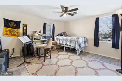 111 Thompson Street, Burlington, NJ 08016 - Photo 18