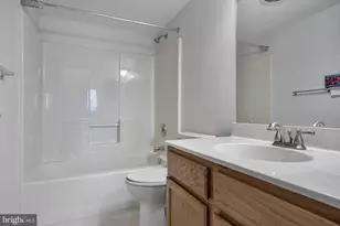 404 Aster Pl, Mount Laurel, NJ 08054 - Photo 16