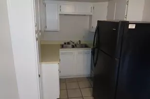 9 Springfield Rd, Wrightstown, NJ 08562 - Photo 4