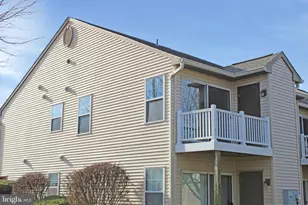 27 Foxglove Dr, Delran, NJ 08075 - Photo 2
