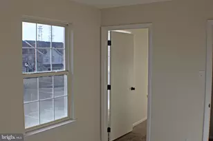 27 Foxglove Dr, Delran, NJ 08075 - Photo 14