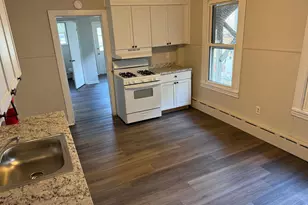 31 Bispham St, Mount Holly, NJ 08060 - Photo 4