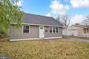 911 Allison, Burlington, NJ 08016 - Photo 4
