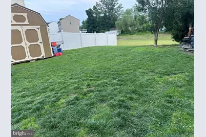 2201-2203-2005 Burlington Avenue, Delanco, NJ 08075 - Photo 6