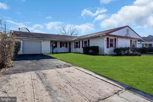 15 Efland Ln, Willingboro, NJ 08046 - Photo 2