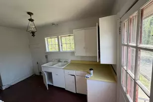 718 Woodlane Rd, Beverly, NJ 08010 - Photo 20