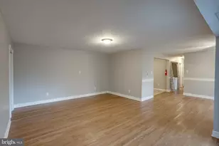 275 Green St, Edgewater Park, NJ 08010 - Photo 4