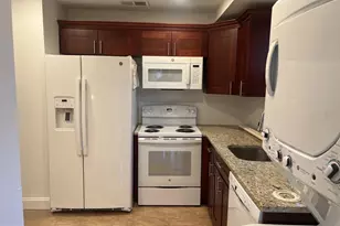 Florence Tollgate Pl, Florence, NJ 08518 - Photo 2