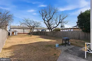 225 Delaware Ave, Riverside, NJ 08075 - Photo 22