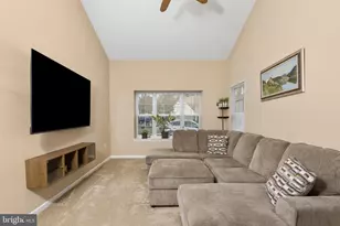 213 Birch Hollow Dr, Bordentown, NJ 08505 - Photo 6