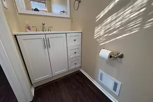 13 Bordenshire Dr, Bordentown, NJ 08505 - Photo 10