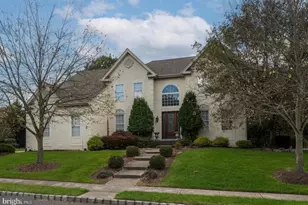 15 Richland Dr, Mount Laurel, NJ 08054 - Photo 1