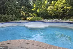 15 Richland Dr, Mount Laurel, NJ 08054 - Photo 10