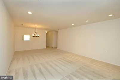 33 W Berwin Way, Mount Laurel, NJ 08054 - Photo 10