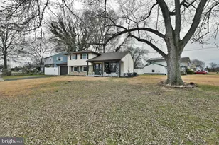 212 E Franklin Ave, Edgewater Park, NJ 08010 - Photo 44