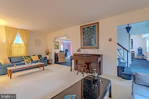 136 Glenview Ln, Willingboro, NJ 08046 - Photo 8