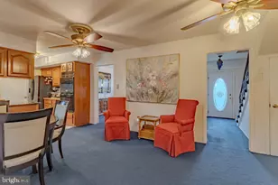 136 Glenview Ln, Willingboro, NJ 08046 - Photo 6