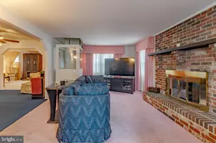 136 Glenview Ln, Willingboro, NJ 08046 - Photo 12