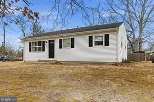 214 Scammell Dr, Browns Mills, NJ 08015 - Photo 2