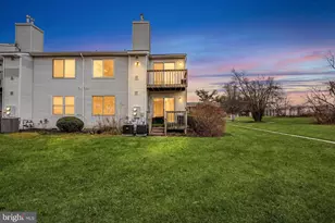 201 Sandstone Ct, Lumberton, NJ 08048 - Photo 2